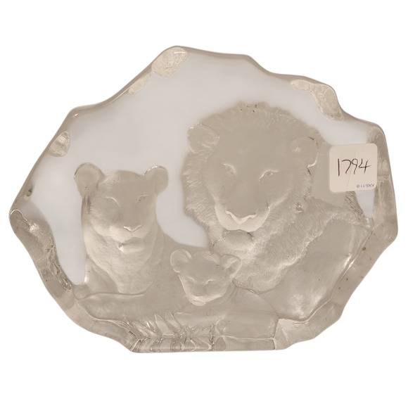 Mats Jonasson “Lion & Family” Crystal Swedish Paperweight Sculpture 8.5” Signed - Picture 1 of 7